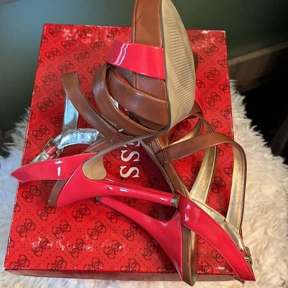 Guess Red Multi Leather Size: 7 M GWDABRIAL2 Heels NIB​ - Picture 4 of 4